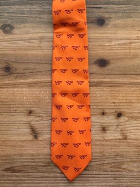VIRGINIA TECH Men’s Neck Tie